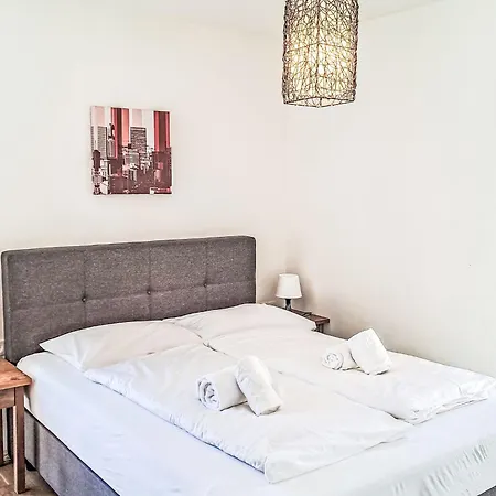 Apartamento Schoenblick Mountain & Spa-2 By Interhome *